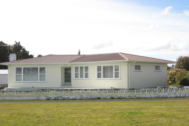 Photo of property in 6 Ariel Street, Stratford, 4332