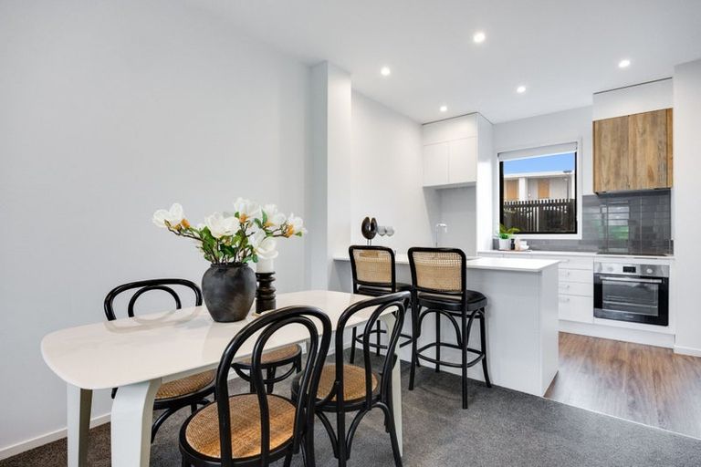 Photo of property in 74 Glidepath Road, Hobsonville, Auckland, 0616