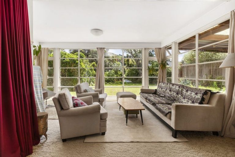 Photo of property in 24 Hatton Street, Karori, Wellington, 6012