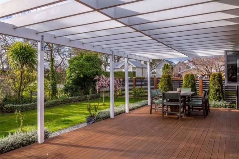 Photo of property in 12 Wood Street, Greytown, 5712