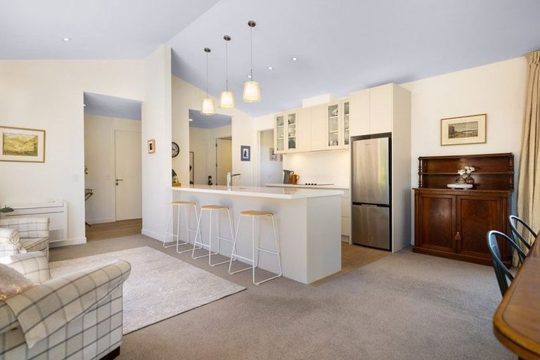 Photo of property in 47 Jacks Point Rise, Jacks Point, Queenstown, 9371