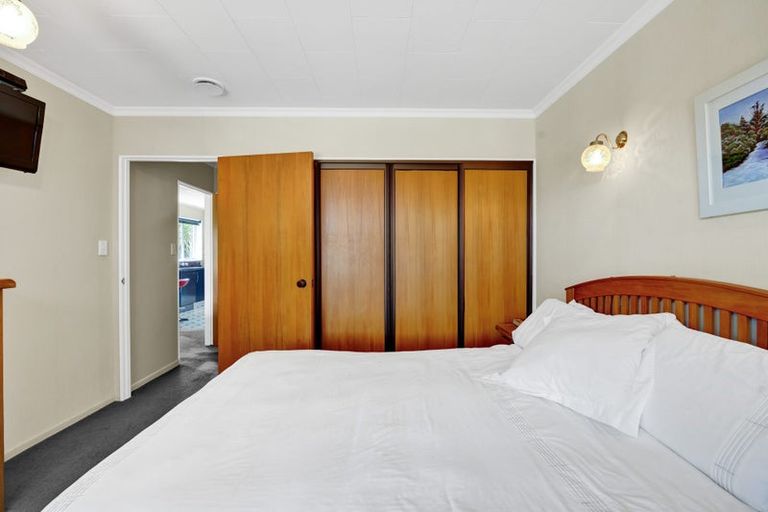 Photo of property in 56 Rewa Street, Inglewood, 4330
