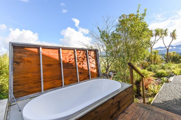 Photo of property in 441 Waiwhero Road, Ngatimoti, Upper Moutere, 7175