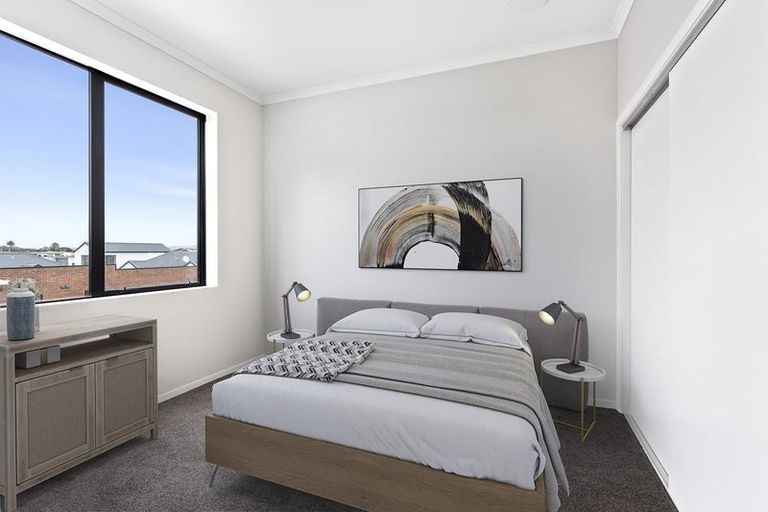 Photo of property in 6/89 Hobsonville Point Road, Hobsonville, Auckland, 0616