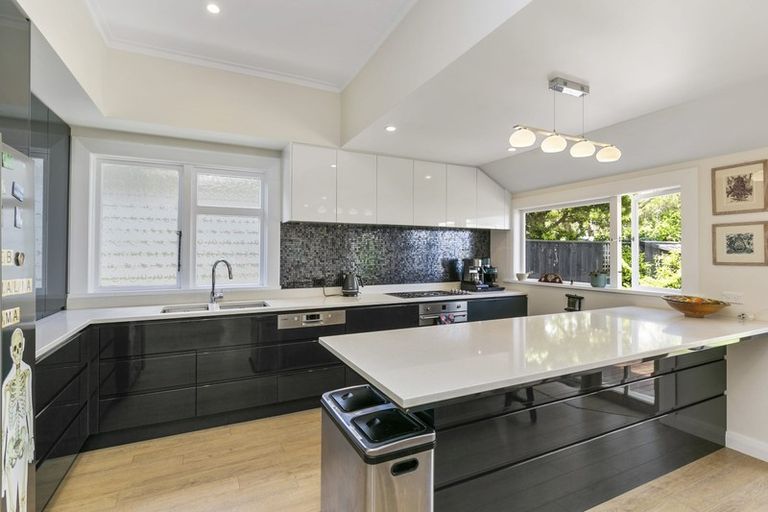 Photo of property in 57 Waipapa Road, Hataitai, Wellington, 6021