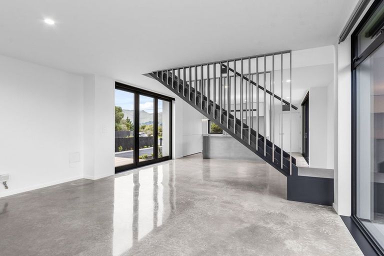 Photo of property in 1/899 Ferry Road, Woolston, Christchurch, 8023