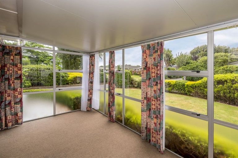 Photo of property in 34 Marlborough Street, Levin, 5510