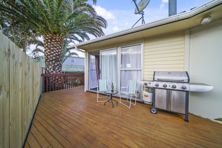 Photo of property in 54a Walworth Avenue, Pakuranga Heights, Auckland, 2010