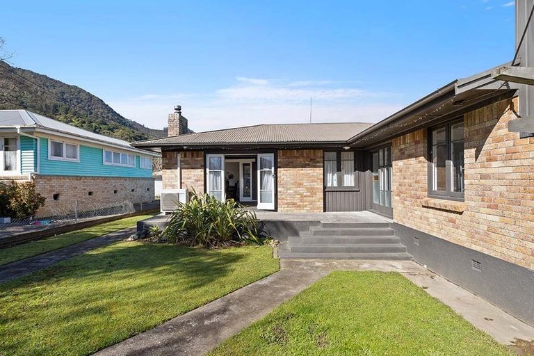 Photo of property in 13 Hamilton Street, Te Aroha, 3320