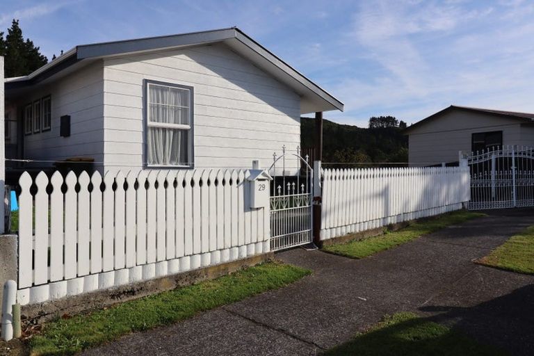 Photo of property in 29 Newburn Grove, Wainuiomata, Lower Hutt, 5014