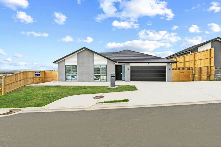 Photo of property in 18 Piedmonte Avenue, Pokeno, 2402