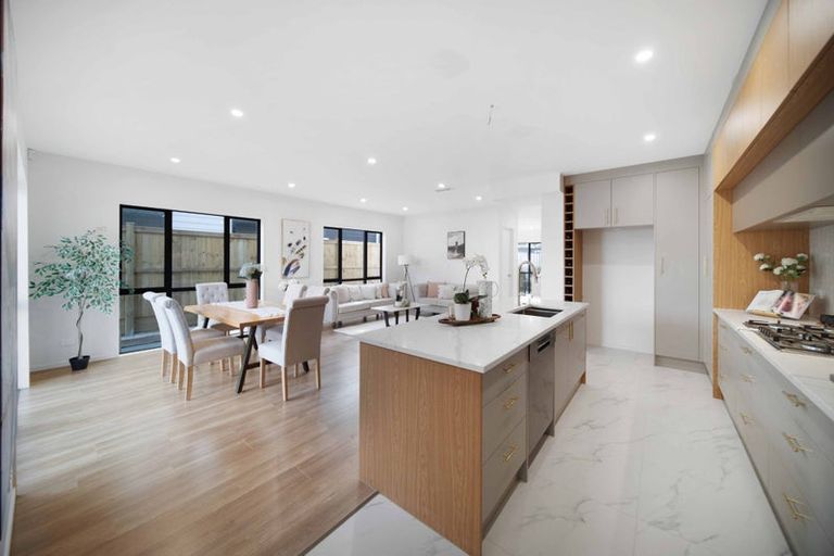 Photo of property in 1a Nola Dawn Avenue, Papakura, 2110