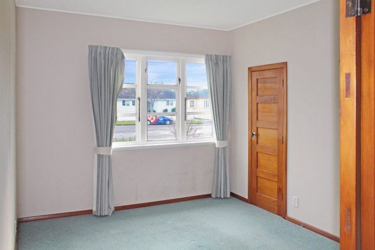 Photo of property in 64 Manson Street, Terrace End, Palmerston North, 4410