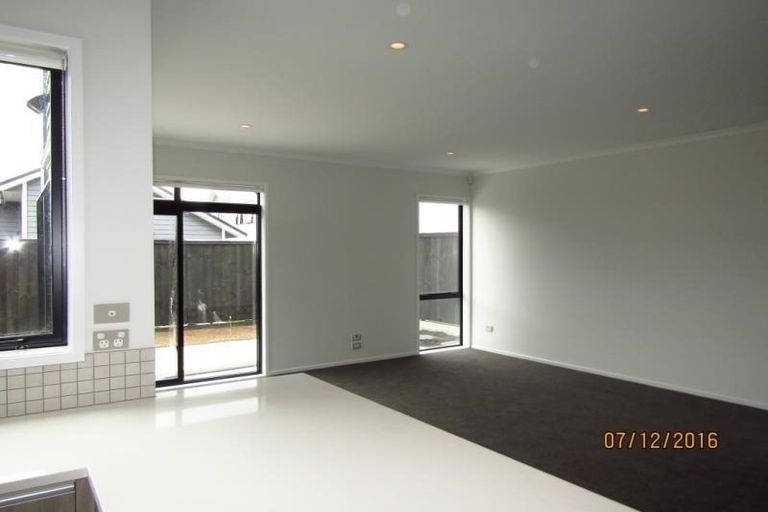 Photo of property in 12 Poaka Road, Hobsonville, Auckland, 0616