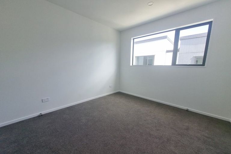 Photo of property in 44 Raupeti Lane, Henderson, Auckland, 0612