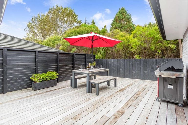 Photo of property in 14 Champers Way, Warkworth, 0910