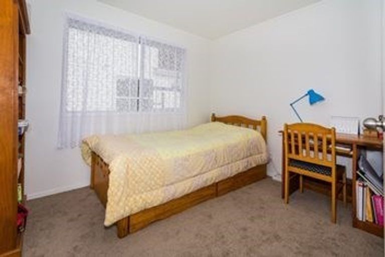 Photo of property in 46 Awaruku Road, Torbay, Auckland, 0630