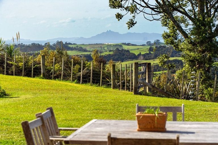 Photo of property in 122 Cames Road, Mangawhai, Wellsford, 0975