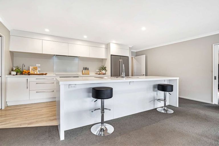 Photo of property in 31 Navy Loop, Rolleston, 7614