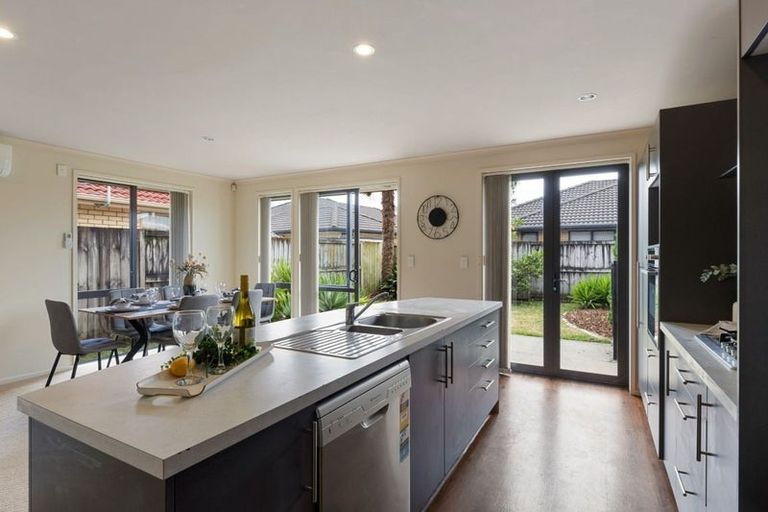 Photo of property in 43 Parkside Drive, Huntington, Hamilton, 3210