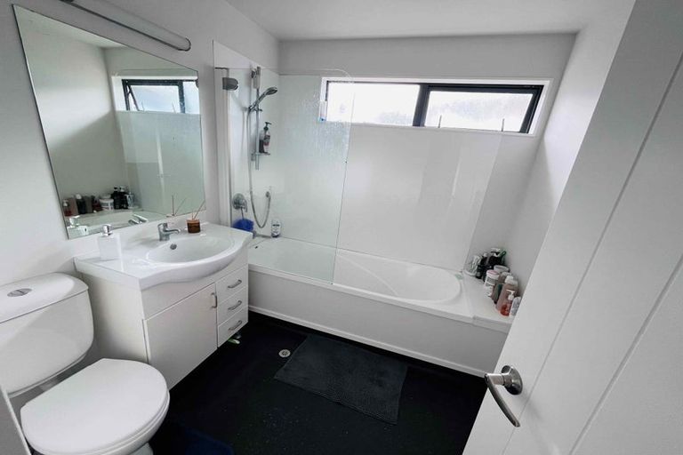 Photo of property in 18b Tamar Street, Island Bay, Wellington, 6023