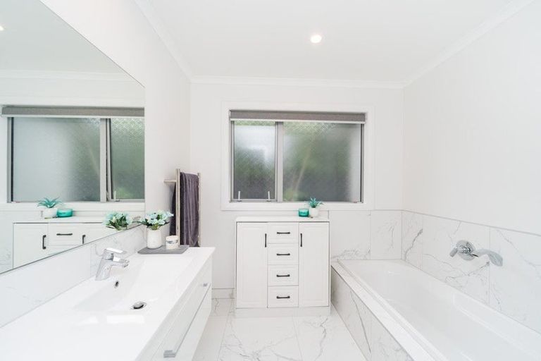Photo of property in 33a Windsor Street, Terrace End, Palmerston North, 4410