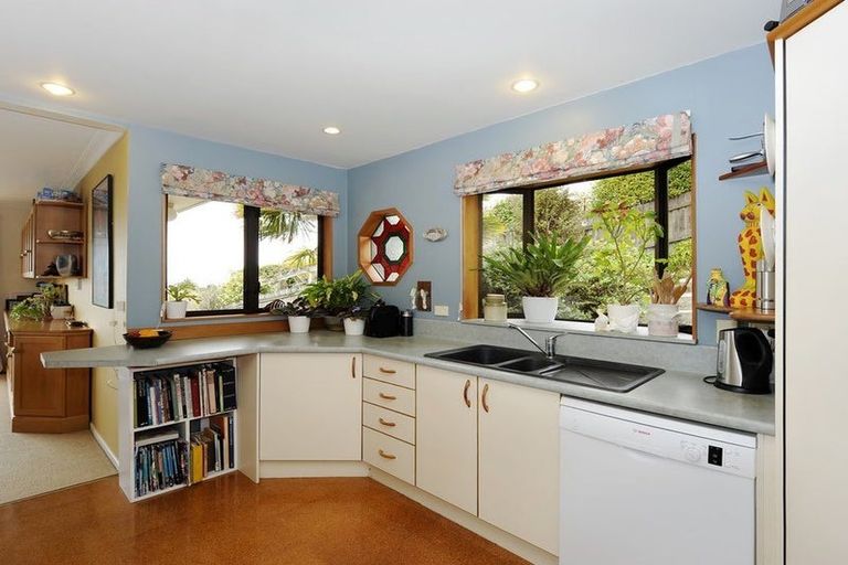 Photo of property in 74 Stansell Avenue, Tahunanui, Nelson, 7011