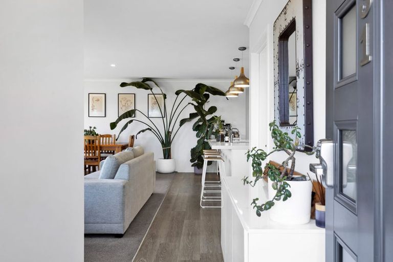 Photo of property in 31 Jules Crescent, Bell Block, New Plymouth, 4312