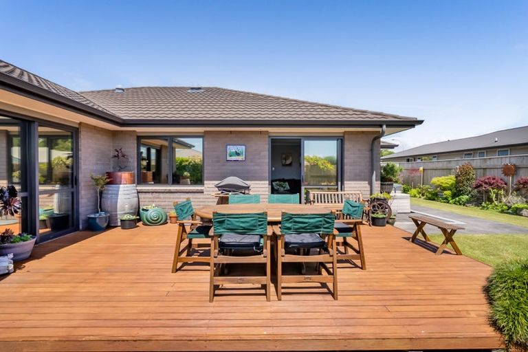 Photo of property in 20a Estate Grove, Inglewood, 4330