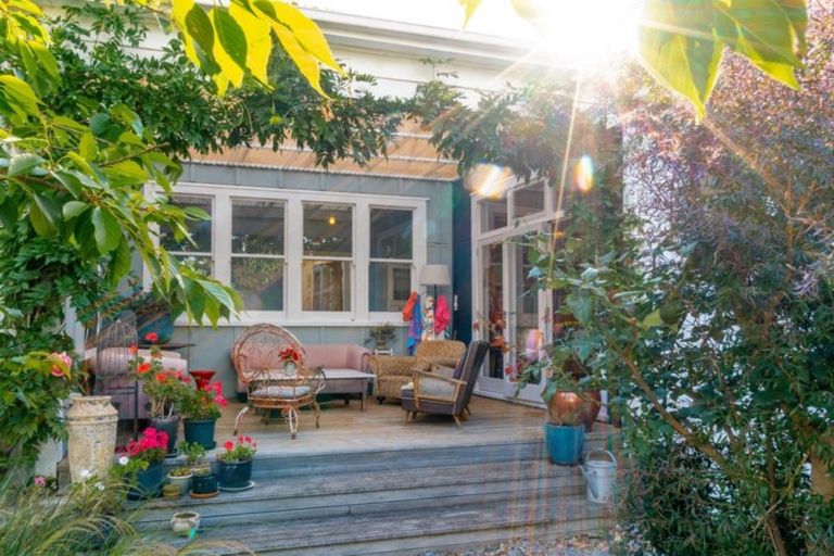 Photo of property in 247 Cross Line, Morison Bush, Greytown, 5794