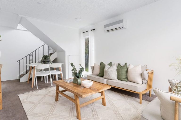 Photo of property in 6/53 Brockworth Place, Riccarton, Christchurch, 8011