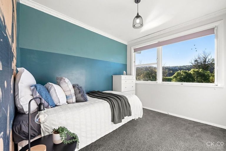 Photo of property in 24 Longfellow Street, Trentham, Upper Hutt, 5018