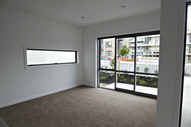 Photo of property in 24 Saltmarsh Road, Hobsonville, Auckland, 0616