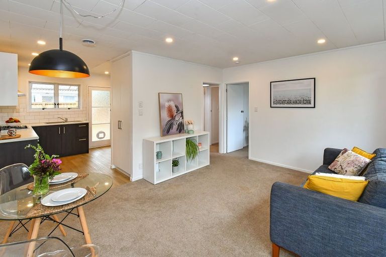Photo of property in 2/44 Jellicoe Road, Manurewa, Auckland, 2102