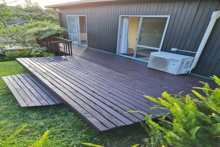 Photo of property in 2/56 Peach Road, Glenfield, Auckland, 0629