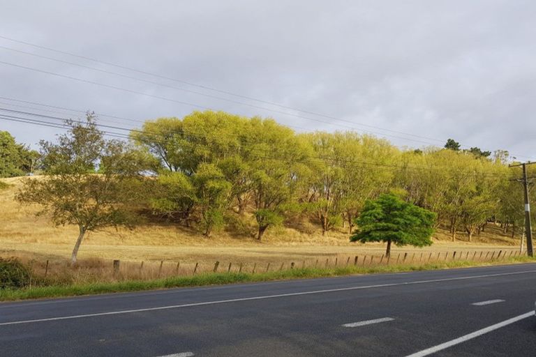 Photo of property in 2-10 Great North Road, Waipawa, 4210