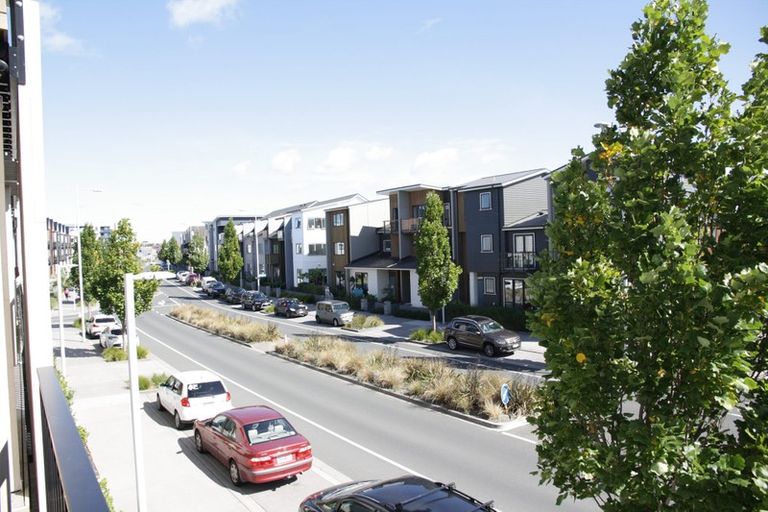 Photo of property in 6/167 Hobsonville Point Road, Hobsonville, Auckland, 0616