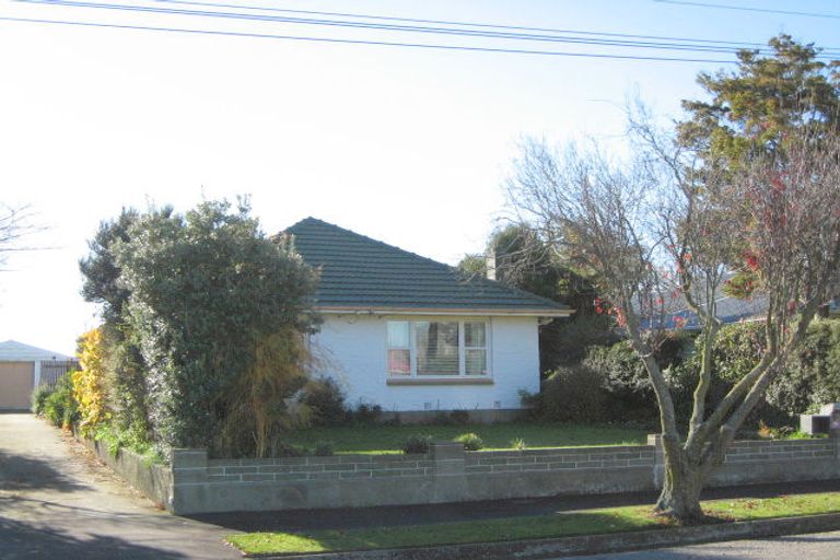 Photo of property in 28 Darroch Street, Belfast, Christchurch, 8051