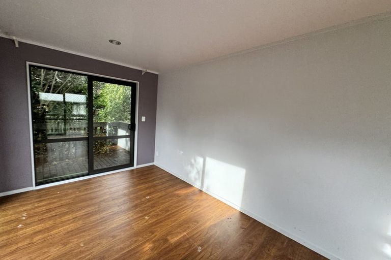 Photo of property in 45 Rua Road, Glen Eden, Auckland, 0602