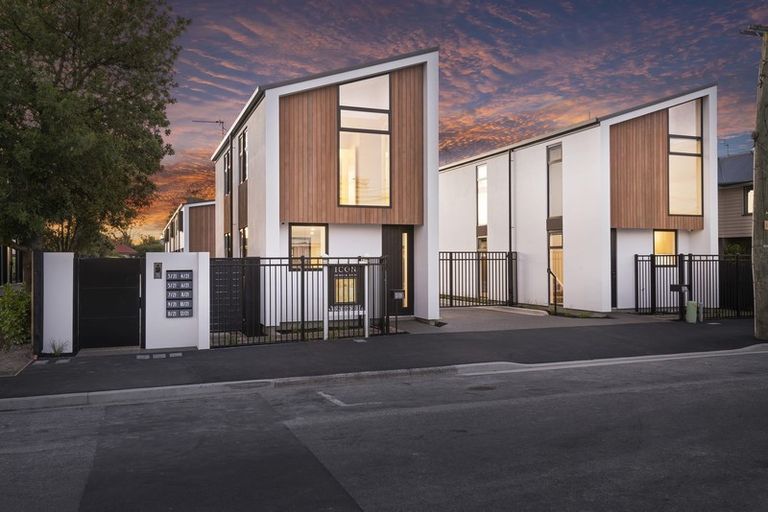 Photo of property in 4/21 Packe Street, Edgeware, Christchurch, 8013