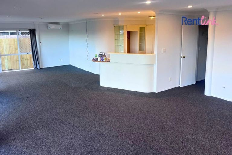 Photo of property in 7 Phoenix Heights, Mount Maunganui, 3116
