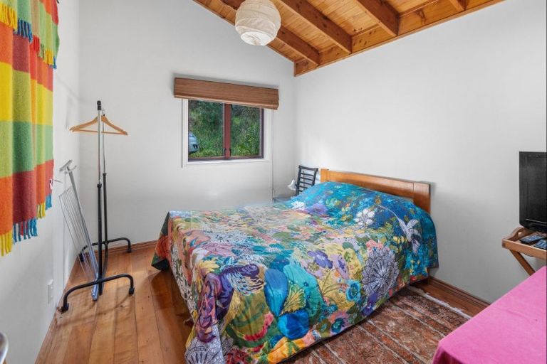 Photo of property in 196a Okains Bay Road, Robinsons Bay, Akaroa, 7581