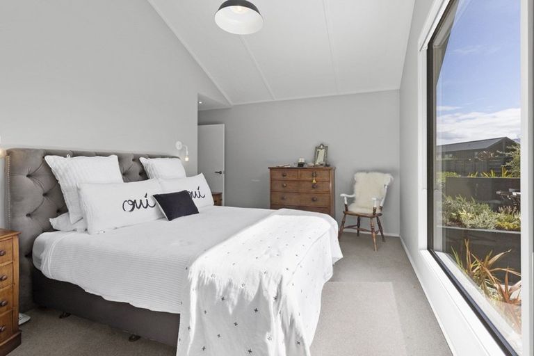 Photo of property in 5 Bretby Court, Jacks Point, Queenstown, 9371