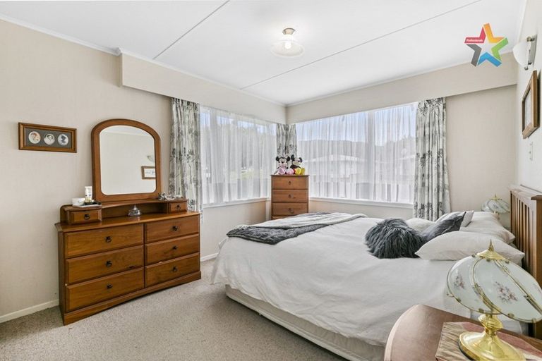 Photo of property in 9 Kerepehi Grove, Wainuiomata, Lower Hutt, 5014