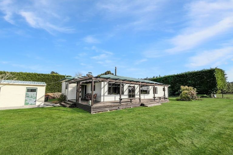 Photo of property in 32 Johnston Road, Rakaia, 7784