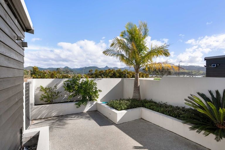 Photo of property in 162a Waterways Parade, Pauanui, Hikuai, 3579