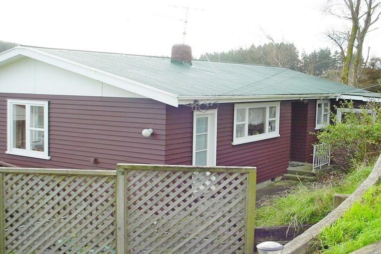 Photo of property in 6 Massey Street, Tawa, Wellington, 5028