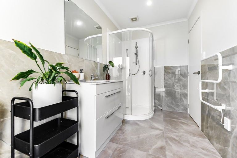 Photo of property in 188u3 Massey Street, Frankton, Hamilton, 3204