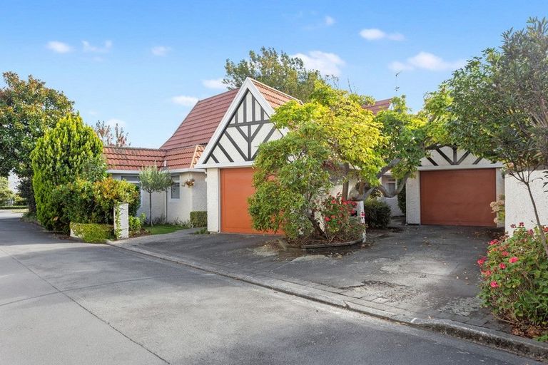 Photo of property in 24d Mansfield Avenue, St Albans, Christchurch, 8014