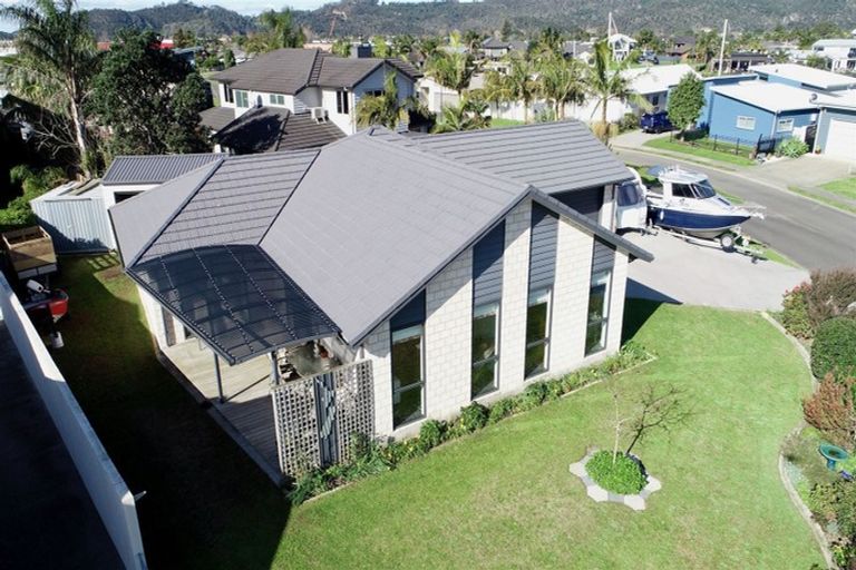 Photo of property in 20 Aquila Drive, Whitianga, 3510